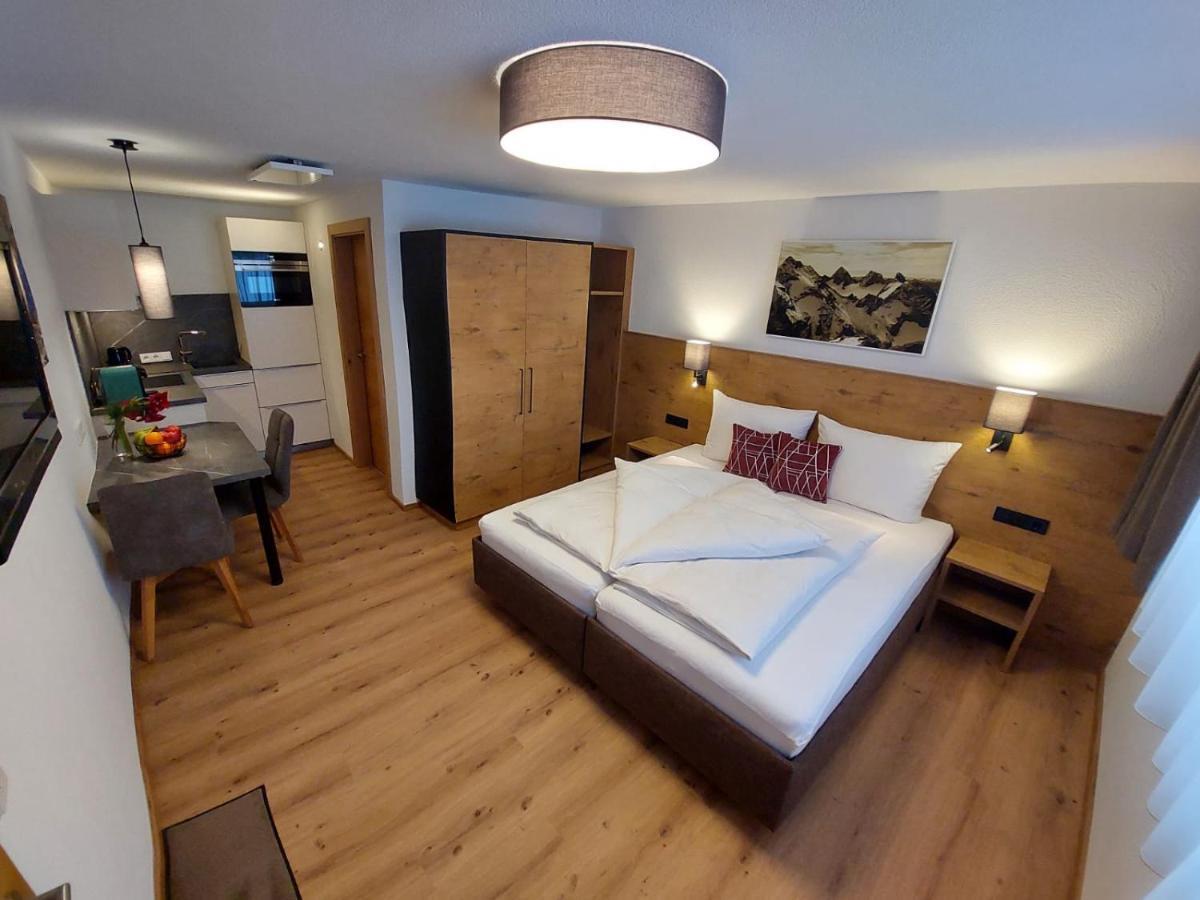 Viktors Apartments Санкт-Антон-ам-Арльберг Экстерьер фото
